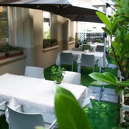 Hotel San Gottardo Riccione Luaran gambar