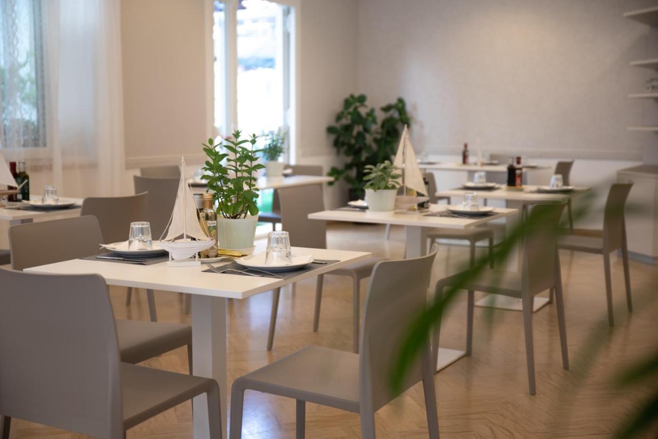 Hotel San Gottardo Riccione Luaran gambar